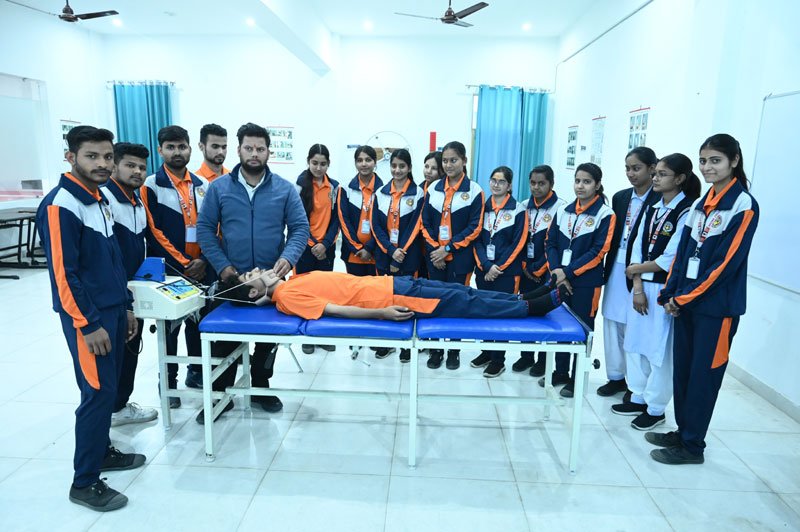 Laboratory Divine College of Medical Sciences Haridwar