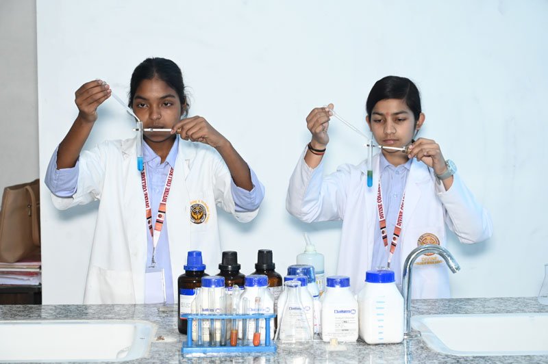 Laboratory Divine College of Medical Sciences Haridwar