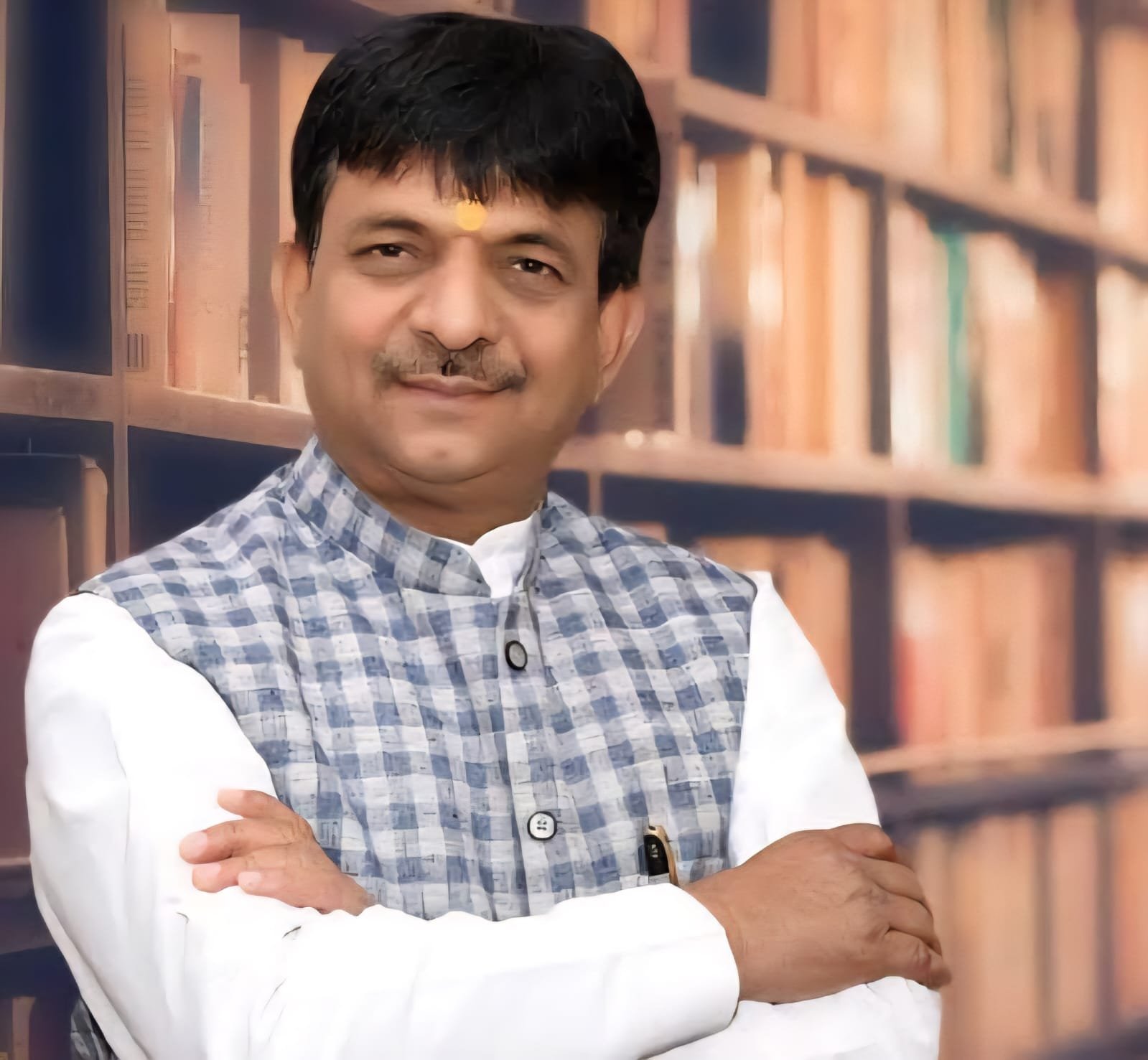 Shri Kapil Dev Agarwal, Minister of State, Government of Uttar Pradesh — Chief Guest